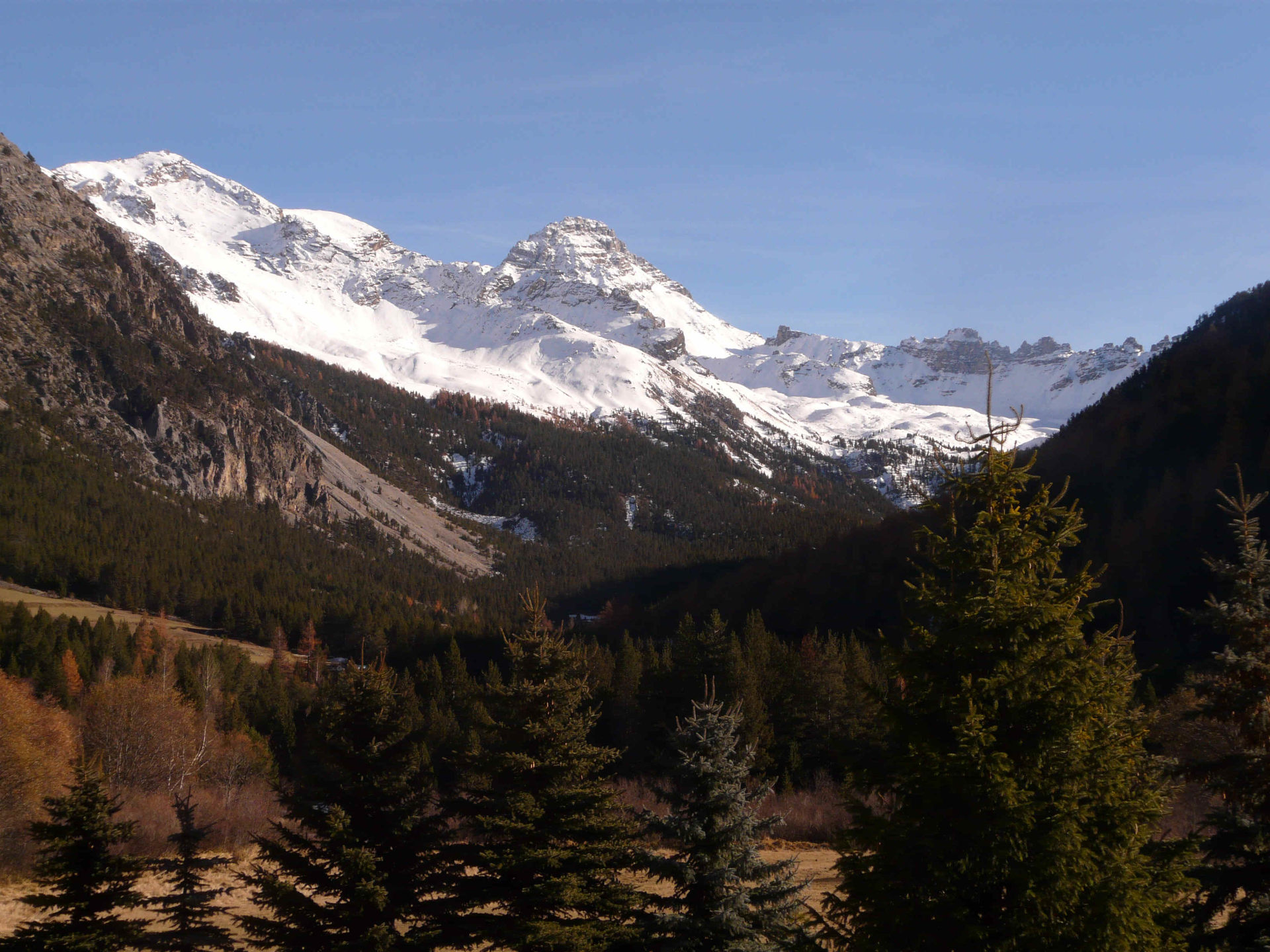 A pied, Cervières aux couleurs d’automne -6481993c25f21: /